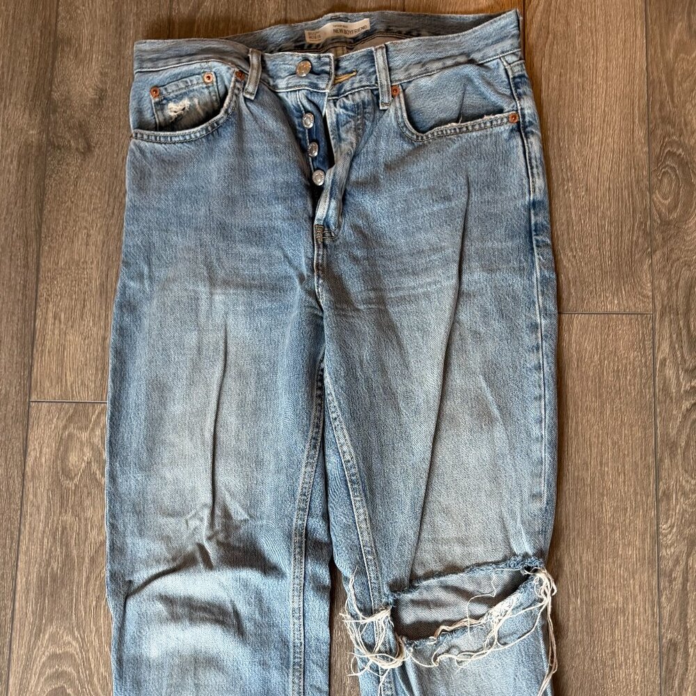 TopShop Jeans - New Boyfriend Distressed Straight Leg - Size 28